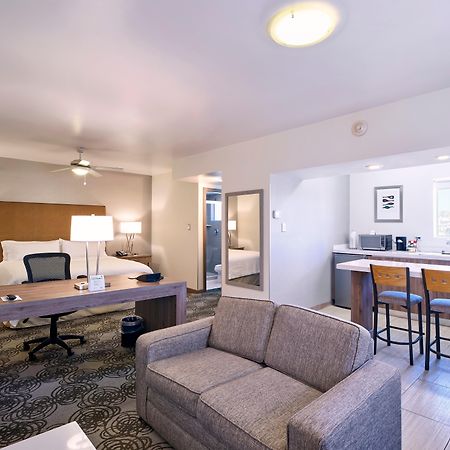 Holiday Inn Hotel & Suites Chihuahua By Ihg Eksteriør bilde