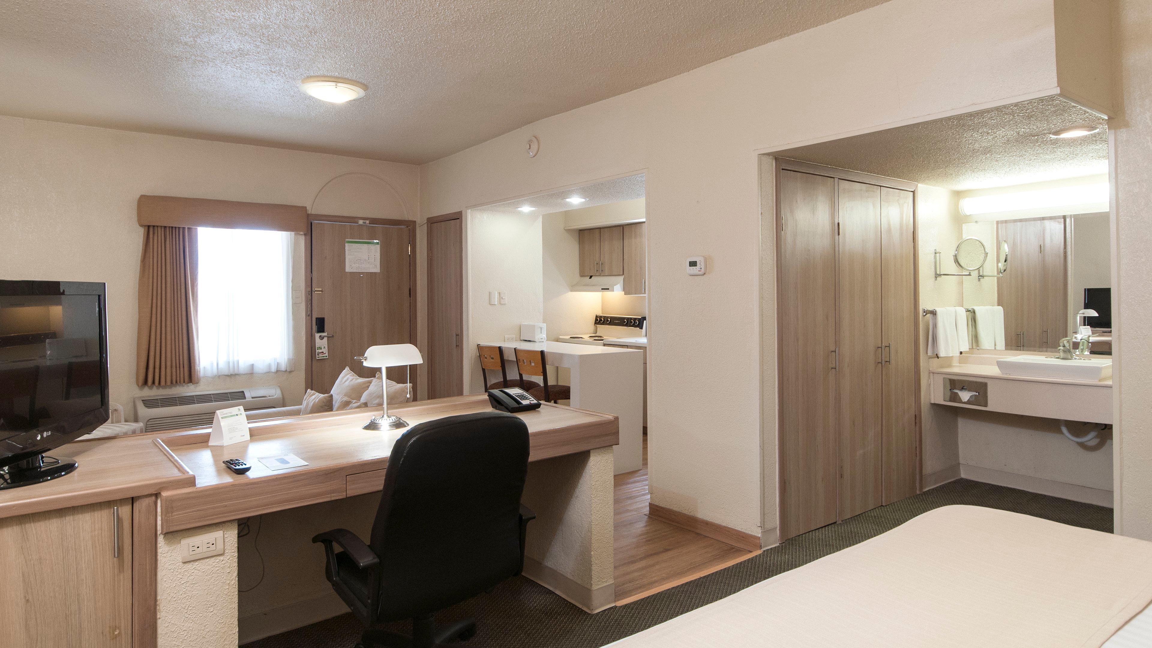 Holiday Inn & Suites Chihuahua Expo By Ihg Eksteriør bilde