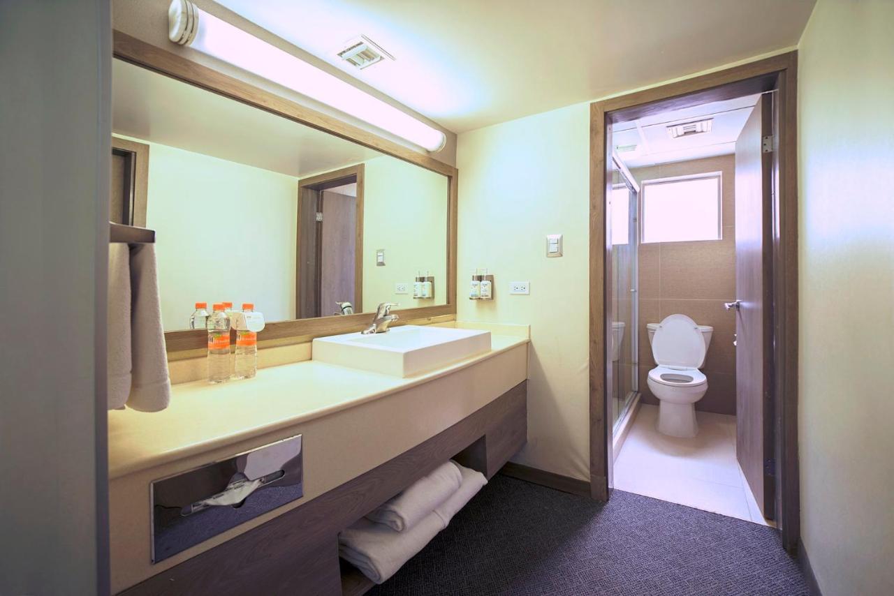 Holiday Inn Hotel & Suites Chihuahua By Ihg Eksteriør bilde