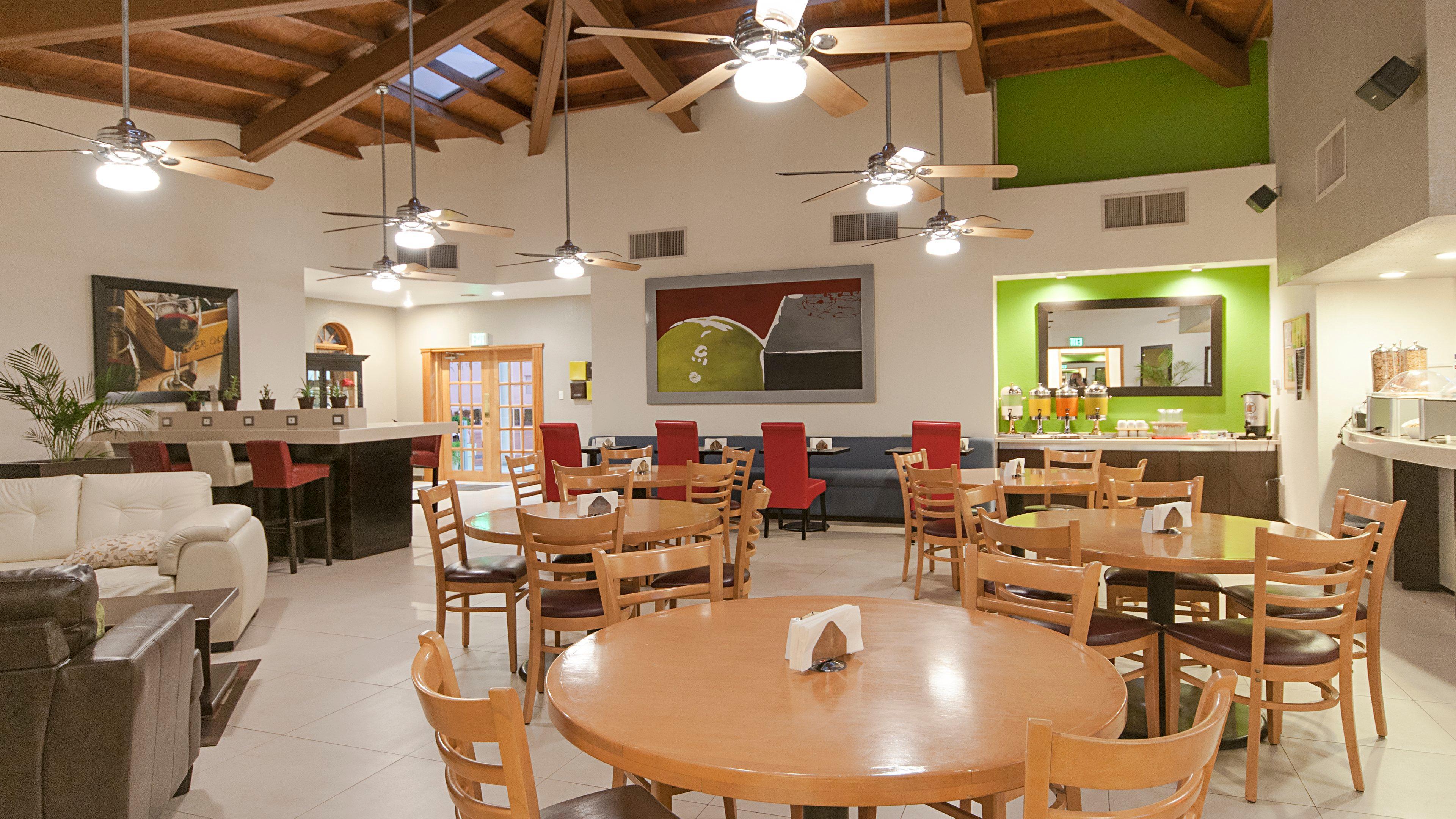 Holiday Inn Hotel & Suites Chihuahua By Ihg Eksteriør bilde