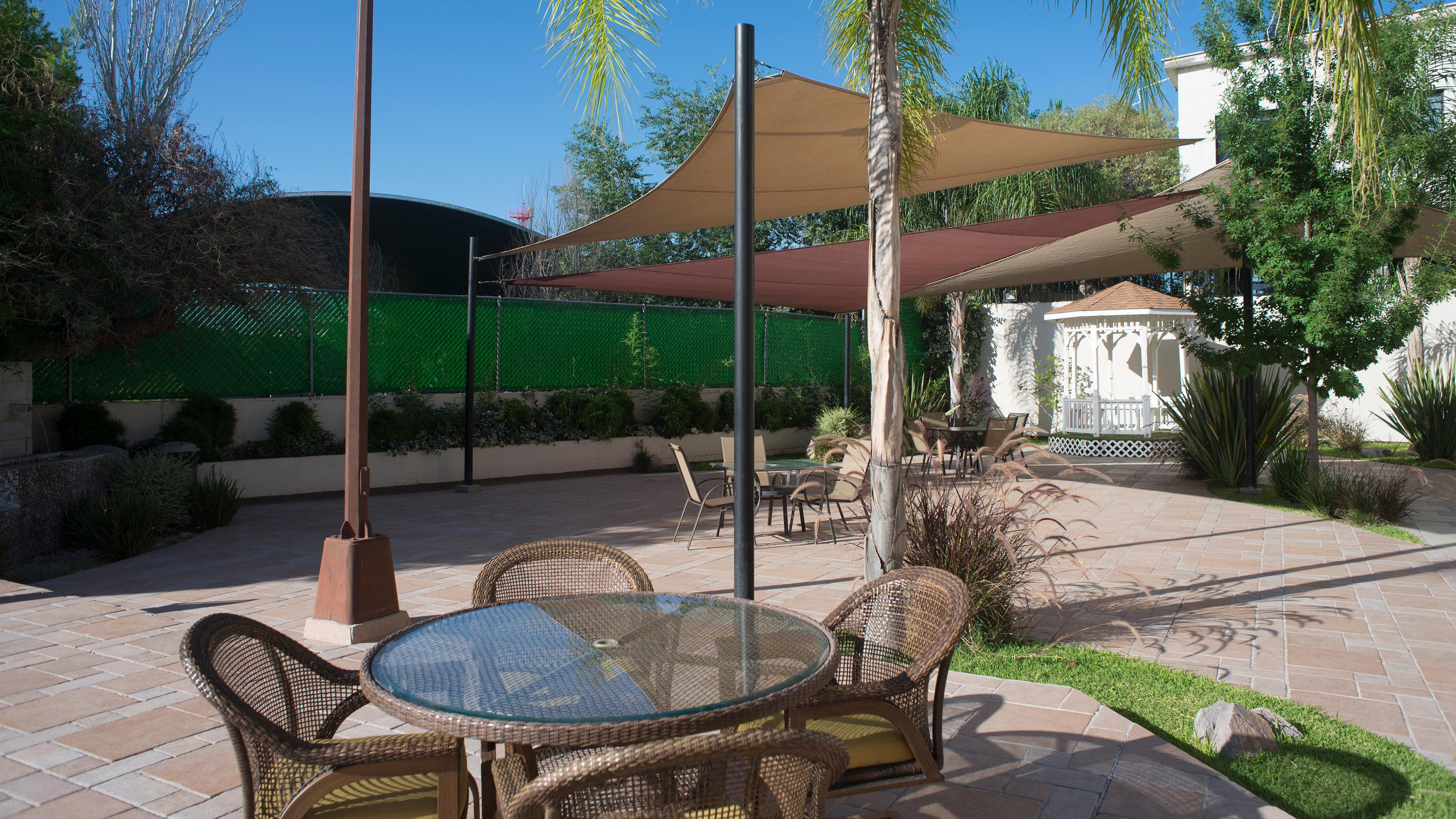 Holiday Inn Hotel & Suites Chihuahua By Ihg Eksteriør bilde