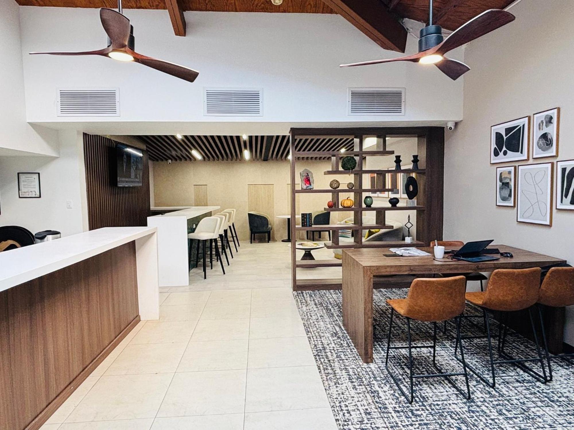 Holiday Inn Hotel & Suites Chihuahua By Ihg Eksteriør bilde