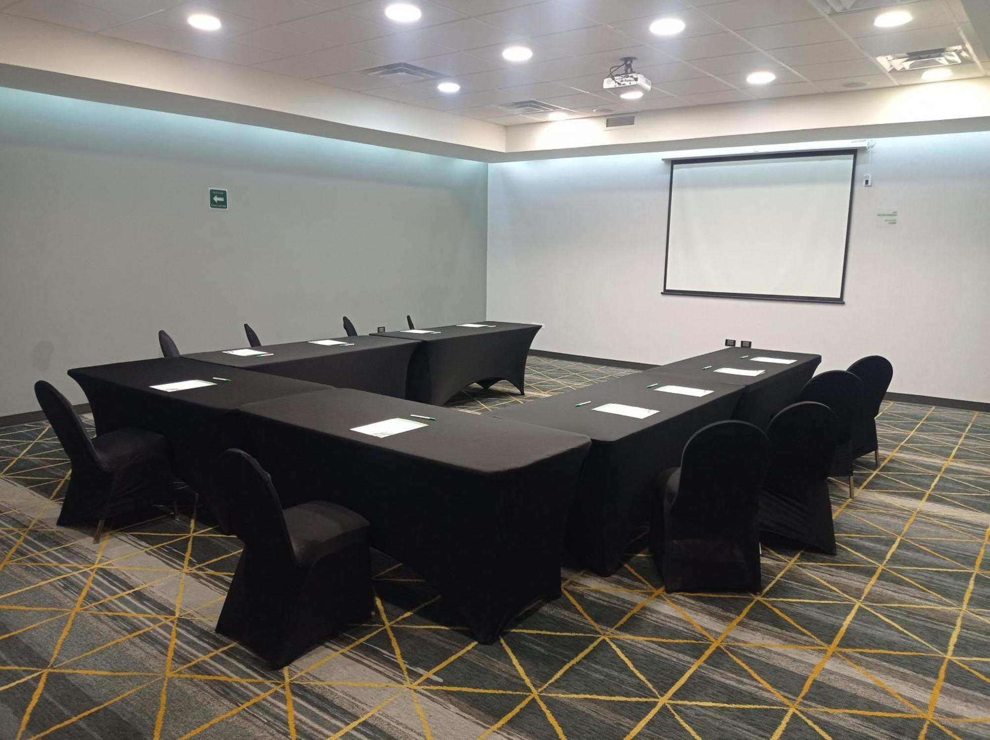 Holiday Inn Hotel & Suites Chihuahua By Ihg Eksteriør bilde