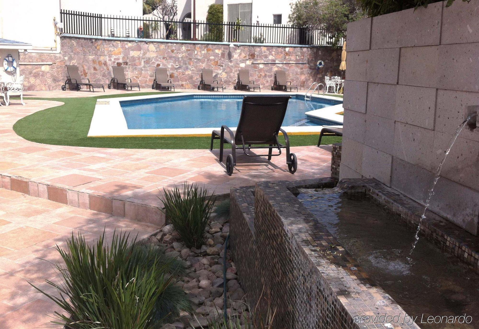 Holiday Inn Hotel & Suites Chihuahua By Ihg Eksteriør bilde